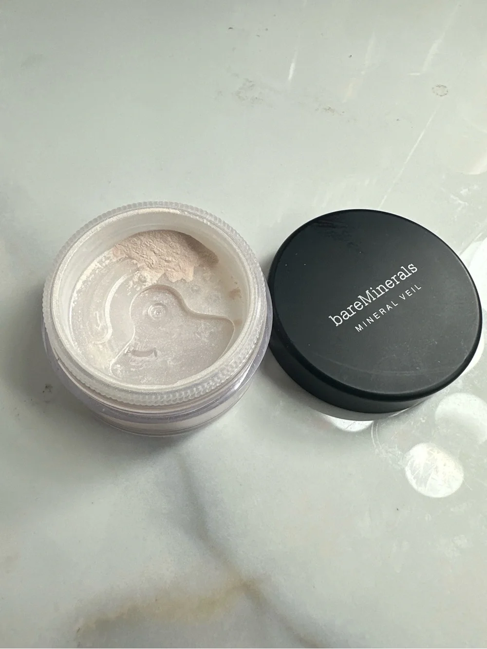 Bare Minerals illuminating mineral veil Loose Powder